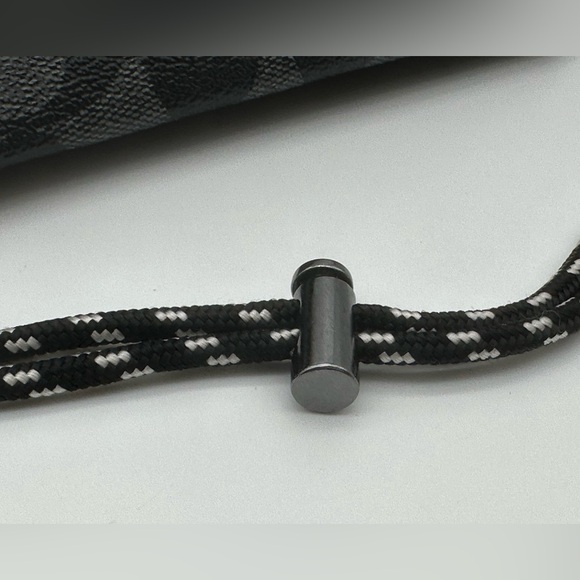 Coach Men’s Sunglass Case In Signature Case - Picture 5 of 13